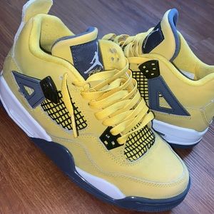 Yellow Jordan 4s